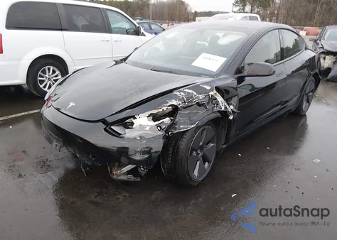 2023 Tesla Model 3 Rear-Wheel Drive z USA, uszkodzony, nr VIN 5YJ3E1EA8PF437097